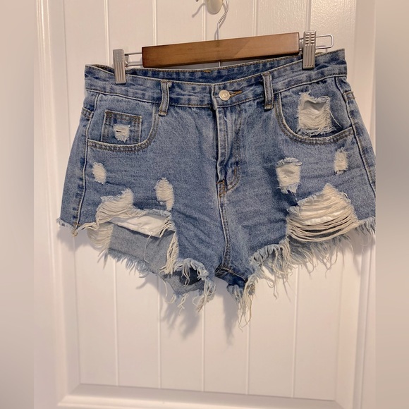 Pants - Denim shorts, distressed blue, L